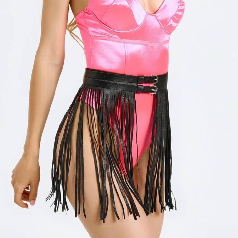 Fringe belt